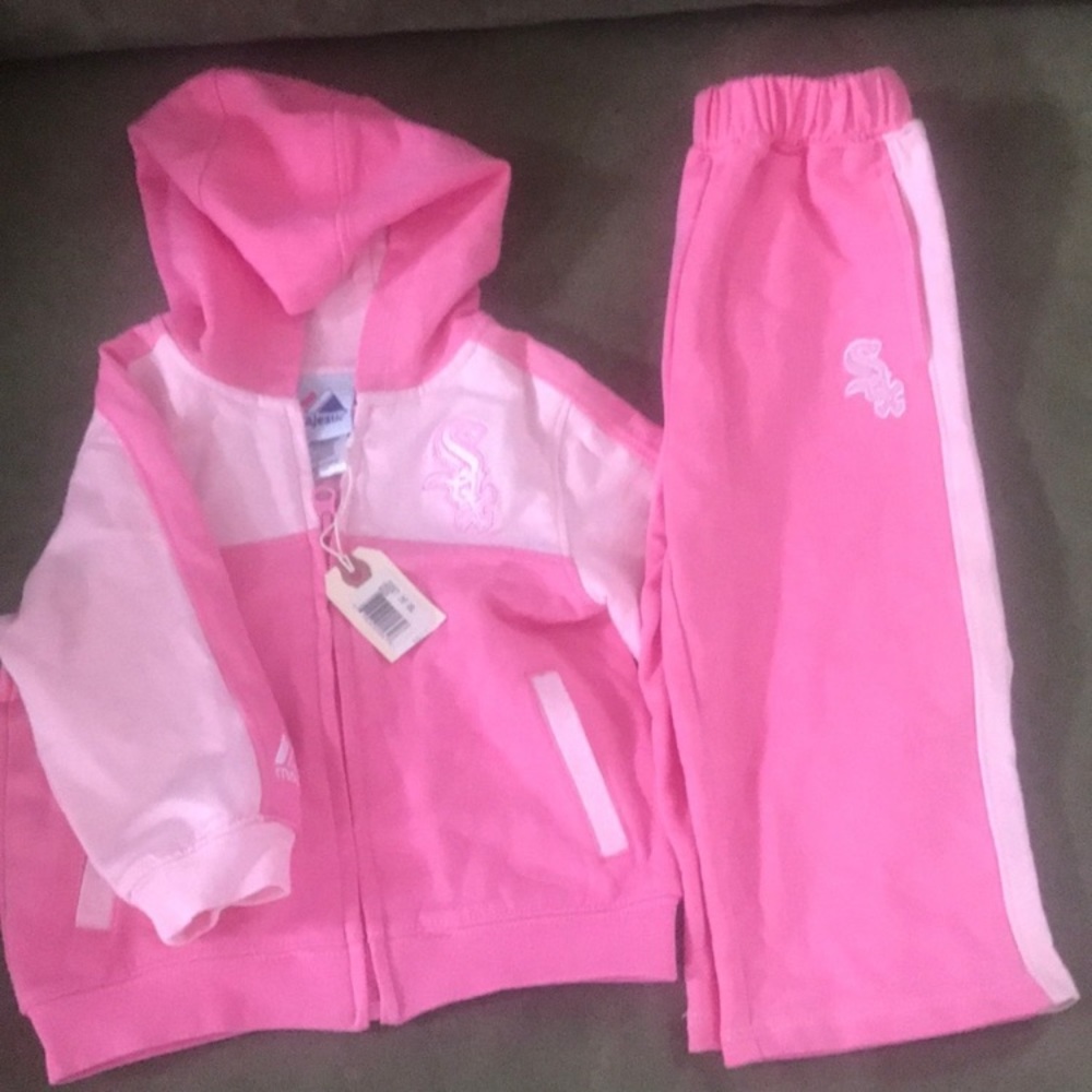 NWT Chicago White Sox Jogger set 18 months